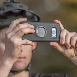 Coque Pour Téléphone Samsung S21 FE- Quad Lock D’Origine - Noir -Magasin De Vélos coque pour telephone samsung s21 fe quad lock dorigine noir 4