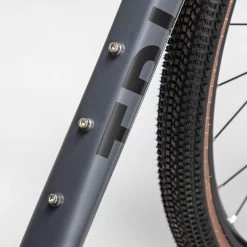 VELO GRAVEL HOMME GRVL 520 SRAM APEX 1 -Magasin De Vélos velo gravel homme grvl 520 sram apex 1 7